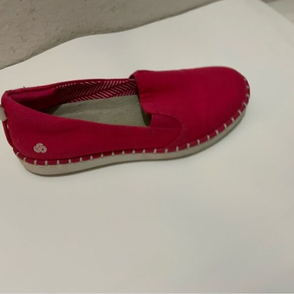 Cloudsteppers by Clarks Step Glow Slip Pink Canvas Loafer Flats Shoes Womens 5M - Picture 2 of 10